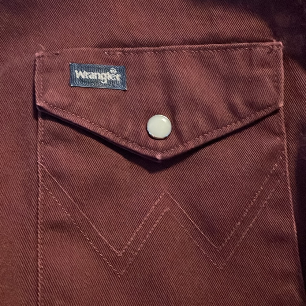 Wrangler Vintage X-Long Tails Long Sleeve Pearl Snaps Burgundy 15 1/2-34 - Picture 3 of 5